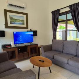 Striatus by Holiday Pool Villa A'Famosa Resort, hotell i Gua Sai