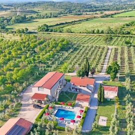 TerraVita Winery & Boutique Apartments، فندق في سوفيريتو
