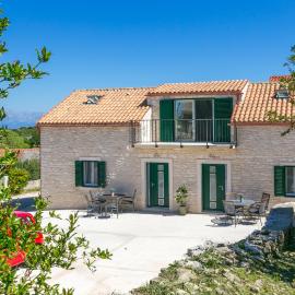 Apartments with parking space Skrip, Brac - 23826
