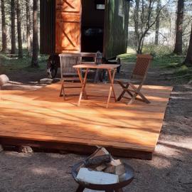 Bridgewood Camping - Traditional Shepherd's Hut, hotel in Wootton Glanville