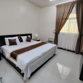 شركة العييري للشقق المخدومة شركة شخص واحد النعيرية 4, hotel in Al Nairyah
