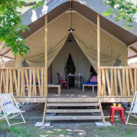 Camping Liberté Lacanau, hotel in Lacanau