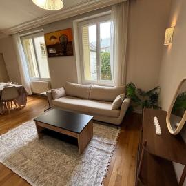 Grand T3 90m2 Haussmanien avec suite en centre ville et parking TOUT inclus