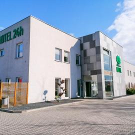 Hotel Platan, hôtel à Ostrów Wielkopolski