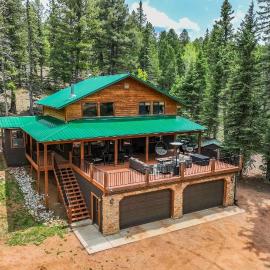 Aspen Haven - Mountain Retreat BBQ Scenic Views, hotel em Divide