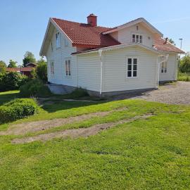 Charmig villa med 5 sovrum i Åmmeberg, hotel i Åmmeberg