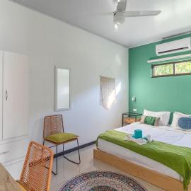 Colores Beach Apartments Santa Teresa, hotel in Santa Teresa Beach