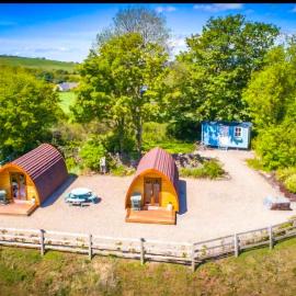 Viesnīca Westport Glamping at Doon Angus Farm pilsētā Vestporta