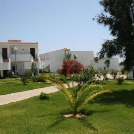 Serenity Villa, hotel in Porches