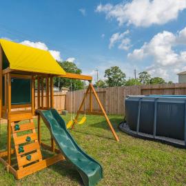 Pool house with hot tub, hotel i Houston