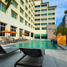 Crown Pattaya Beach Hotel