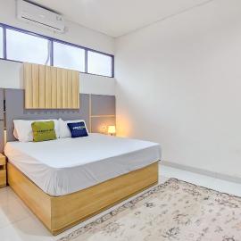 Urbanview Villa Balong BHO Syariah Bandung: Cibiru şehrinde bir otel