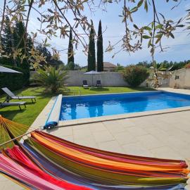 Au Bon Mistral, hotel en Monteux