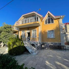 Serenity Garden Home – hotel w mieście Sumgait