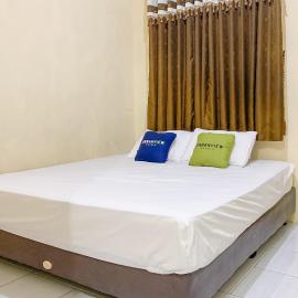 Urbanview Hotel Hikmah Syariah Majalengka, hotel sa Cigasong
