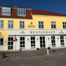 Grenaa Hostel, hotel din Grenå