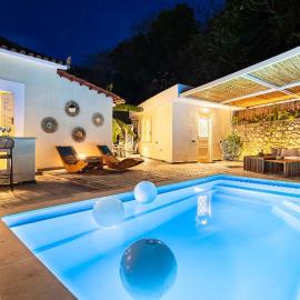 The Secret Garden - Courtyard & Private Pool Villa