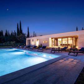 Villa Eta