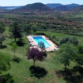 Gite Bergerie Piscine avec vue panoramique sur le Lac du Salagou