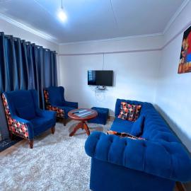 Lakeside Two Bedroom Penthouses, hotel in Goat Island