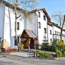 Hotel Stawisko Klaudyn, hotel v destinaci Klaudyn