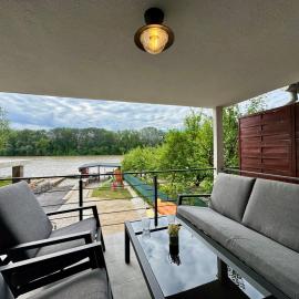Ördögfoki Apartmanok, Hotel in Tiszacsege