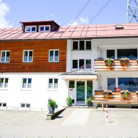 Faltenbach Ferienwohnungen in Oberstdorf, hotel en Oberstdorf