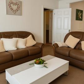 Elegant & Cozy 3 Bed End Terraced Stay
