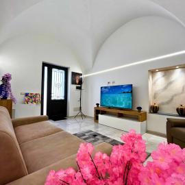 Leonardo Sicilian Casa 2