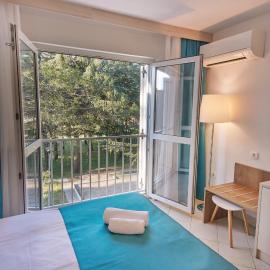 Villas - Hotel & Resort Adria Ankaran，安卡蘭的飯店