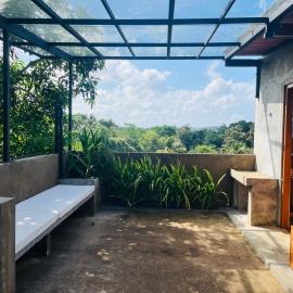The Green Chambers - Ocean & Jungle View Rooftop