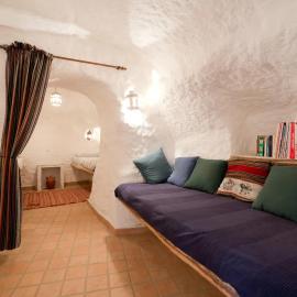 RentitSpain - Guadix - Cuevas Oliva y Balcón Relax e Historia entre las Montañas, хотел в Гуадикс