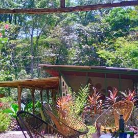 Smile Jungle Hostel, Hotel in Puerto Viejo