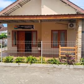 Ijen transito 1 home stay, hotel in Banyuwangi