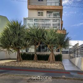 Estadia sofisticada a 200m da Praia Brava - EHI