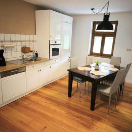 4 Schlafzimmer Apartment, hotel u gradu Neustadt