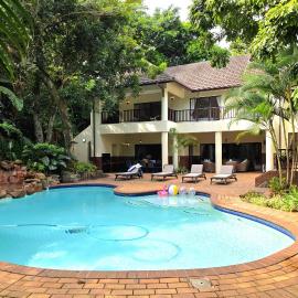 Villa A31 - Selborne Golf Estate, hotell sihtkohas Pennington