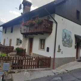Casa Patty - Liariis of Ovaro CARNIA, hotel u gradu Ovaro