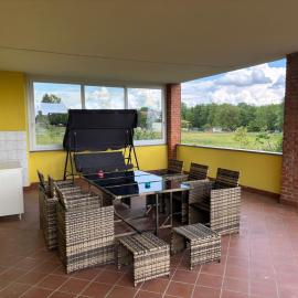 Il terrazzo sul giardino