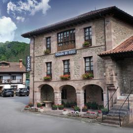 Posada de Fidel, hotel u gradu 'Puentenansa'