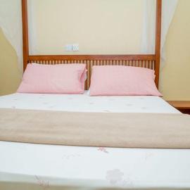 Winnie's Home، فندق في Morogoro