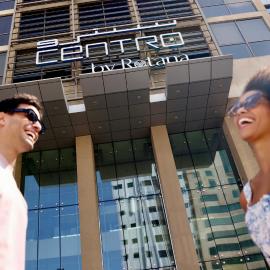 Centro Al Manhal by Rotana: Abu Dabi'de bir otel