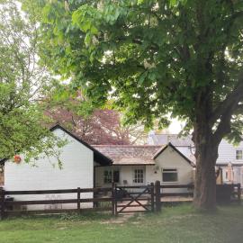 Chestnut Cottage New Forest, готель у місті Брокенгерст