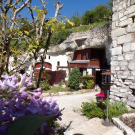 Viesnīca Les Troglos de Beaulieu pilsētā Loša