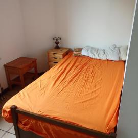Chambre room in appartement