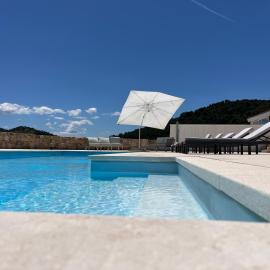 Villa Mbita Sardegna, hotel a Brunella