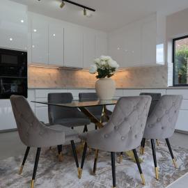 NEW-BUILD Luxury House for Families and Contractors, NamisSuites Serviced Apartment - Farnborough