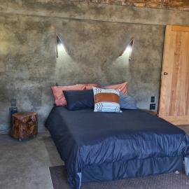 Merwespont Guesthouses#DieHouthuis#Die Wyntenke#A Snoozer's Cottage#, Hotel in Bonnievale