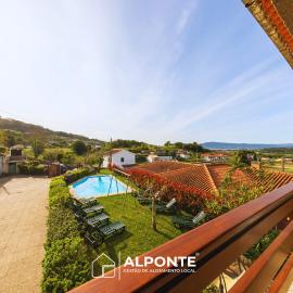 Casa da Pedra by ALPONTE, hotel v mestu Venade