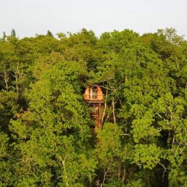 La cabane entre les cimes, hotel em Montgras